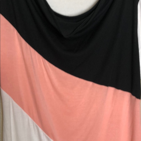 Cali USA Short Sleeve Tee - Picture 2 of 5